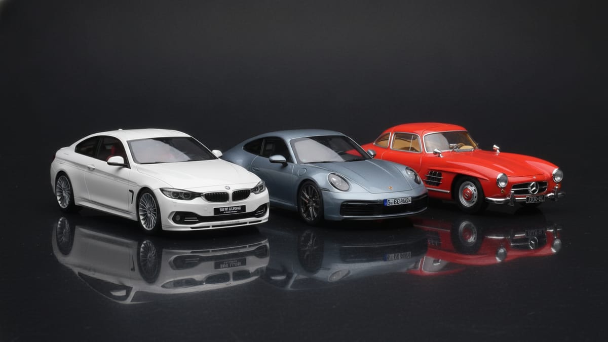 Modelo Porsche a escala 1:18 de colección sobre fondo de estudio &mdash; oferta de primer pedido de Models118