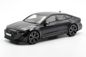 Audi RS7 C8 Sportback Mythos Negro Edición Asia GT Spirit 1:18