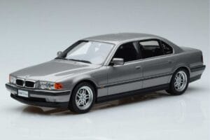 BMW Serie 7 E38 750iL Otto 1:18