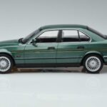BMW Alpina B10 4.6 E34 Verde MCG 1:18