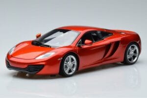 McLaren MP4-12C Coupé Con Stig Figura Top Gear Minichamps 1:18