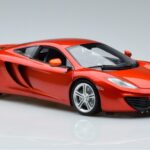 McLaren McLaren MP4-12C Coupé Con Stig Figura Top Gear Minichamps 1:18 1:18 Metal