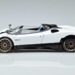 Pagani Pagani Zonda HP Barchetta Fibra de Carbono Blanco LCD 1:18 1:18 Metal