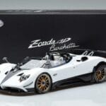 Pagani Pagani Zonda HP Barchetta Fibra de Carbono Blanco LCD 1:18 1:18 Metal