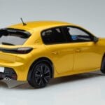 Peugeot Peugeot 208 GT Line Amarillo Otto 1:18 1:18 Resina