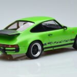 Porsche Porsche 911 3.2 Carrera Coupé Verde Lima GT Spirit 1:18 1:18 Resina