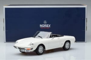 Alfa Romeo 2000 Spider Blanco Norev 1:18 187882 Metal - imagen 7 de 7