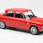 Alfa Romeo Giulia Nuova Super Rojo Custom Wheels MCG 1:18 MCG18333 - image 4 of 6