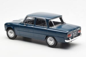 Alfa Romeo Giulia TI Azul Petróleo Norev 1:18 187971 Metal - imagen 5 de 6
