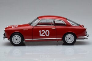 Alfa Romeo Giulietta SV #120 Mille Miglia 1956 Kyosho 1:18 08957A Metal - imagen 4 de 9