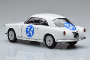 Alfa Romeo Giulietta SV #34 Targa Florio 1960 Kyosho 1:18 08957C Metal - imagen 6 de 9