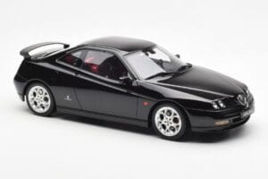 Alfa Romeo GTV V6 916 Negro Otto 1:18 OT1057 Resina - imagen 4 de 6