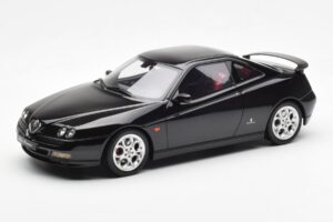 Alfa Romeo GTV V6 916 Negro Otto 1:18 OT1057