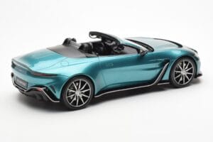 Aston Martin V12 Vantage Roadster Tayos Turquesa Verde GT Spirit 1:18 GT445 Resina - imagen 2 de 6