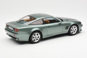 Aston Martin V8 Vantage Verde GT Spirit 1:18 GT345 Resina - imagen 2 de 6