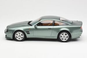Aston Martin V8 Vantage Verde GT Spirit 1:18 GT345 Resina - imagen 3 de 6