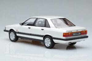 Audi 200 Quattro C3 Blanco Otto 1:18 OT408 Resina - imagen 5 de 6