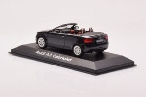 Audi A3 8P Cabriolet Negro Minichamps 1:43 5010803333 Metal - imagen 3 de 4