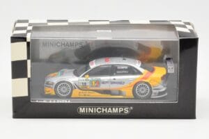 Audi A4 B7 DTM Team Audi Sport Phoenix #15 O. Jarvis DTM 2008 Minichamps 1:43 400081715 Metal - imagen 4 de 4