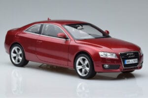 Audi A5 B8 Rojo Granate Norev 1:18 188352 Metal - imagen 5 de 7