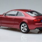 Audi A5 B8 Rojo Granate Norev 1:18 188352 Metal - image 6 of 7