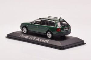 Audi A6 C5 Avant Verde Minichamps 1:43 5010106213 Metal - imagen 3 de 4