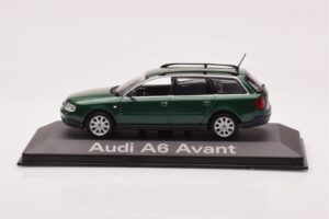 Audi A6 C5 Avant Verde Minichamps 1:43 5010106213