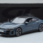 Audi E-Tron GT Gris GT Spirit 1:18 - image 6 of 6