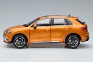 Audi Q3 F3 Naranja FAW 1:18 05730Q32019 Metal - imagen 4 de 7