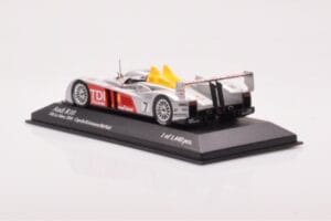 Audi R10 TDI LMP1 #7 R. Capello / T. Kristensen / A. McNish 24 Hours of Le Mans 2006 Minichamps 1:43 400061607 Metal - imagen 3 de 4