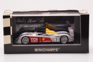 Audi R10 TDI LMP1 #7 R. Capello / T. Kristensen / A. McNish 24 Hours of Le Mans 2006 Minichamps 1:43 400061607 Metal - imagen 4 de 4