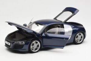 Audi R8 4.2 FSI V8 Azul Kyosho 1:18 09213BL Metal - imagen 2 de 8
