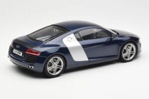 Audi R8 4.2 FSI V8 Azul Kyosho 1:18 09213BL Metal - imagen 3 de 8