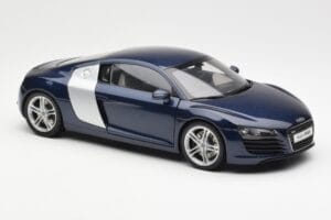 Audi R8 4.2 FSI V8 Azul Kyosho 1:18 09213BL Metal - imagen 6 de 8