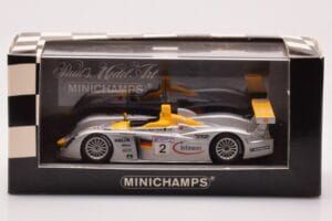 Audi R8 Infineon #2 L. Aiello / R. Capello / Pescatori 2nd Place 24 Hours of Le Mans 2001 Minichamps 1:43 400011202 Metal - imagen 4 de 4