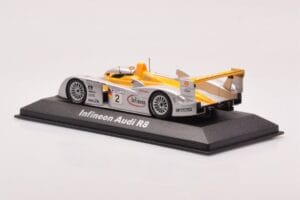 Audi R8 Infineon #2 Winner ALMS Petit Le Mans 2002 Minichamps 1:43 400021382 Metal - imagen 3 de 4