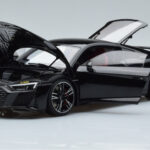 Audi R8 Performance Negro Kengfai 1:18 - image 2 of 10