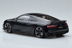 Audi R8 Performance Negro Kengfai 1:18 VAKF-0353 Metal - imagen 7 de 10