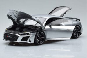 Audi R8 Performance Plata Kengfai 1:18 VAKF-0354 Metal - imagen 2 de 10