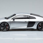 Audi R8 Performance Plata Kengfai 1:18 - image 5 of 10