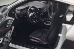 Audi R8 Performance Plata Kengfai 1:18 VAKF-0354 Metal - imagen 8 de 10