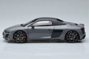 Audi R8 Spyder Performance Nardo Gris Kengfai 1:18 VAKF-0352 Metal - imagen 5 de 11