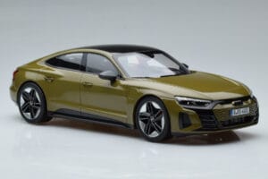 Audi RS E-Tron GT Oliva Norev 1:18 188380 Metal - imagen 4 de 6