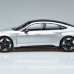 Audi RS e-tron GT Plata Norev 1:18 188381 Metal - image 3 of 6