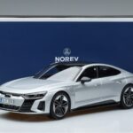 Audi RS e-tron GT Plata Norev 1:18 188381 Metal - image 6 of 6