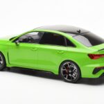 Audi RS3 8Y Sedán Verde MCG 1:18 - image 5 of 6