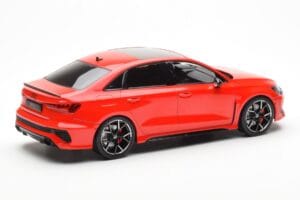 Audi RS3 8Y Sedán Rojo MCG 1:18 MCG18451 Metal - imagen 2 de 6
