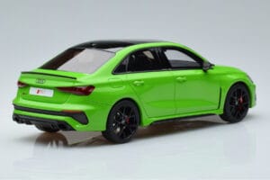 Audi RS3 8Y Sedan Verde GT Spirit 1:18 GT414 Resina - imagen 2 de 6