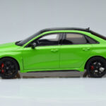Audi RS3 8Y Sedan Verde GT Spirit 1:18 - image 3 of 6