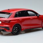 Audi RS3 8Y Sportback Rojo GT Spirit 1:18 GT378 Resina - image 2 of 6